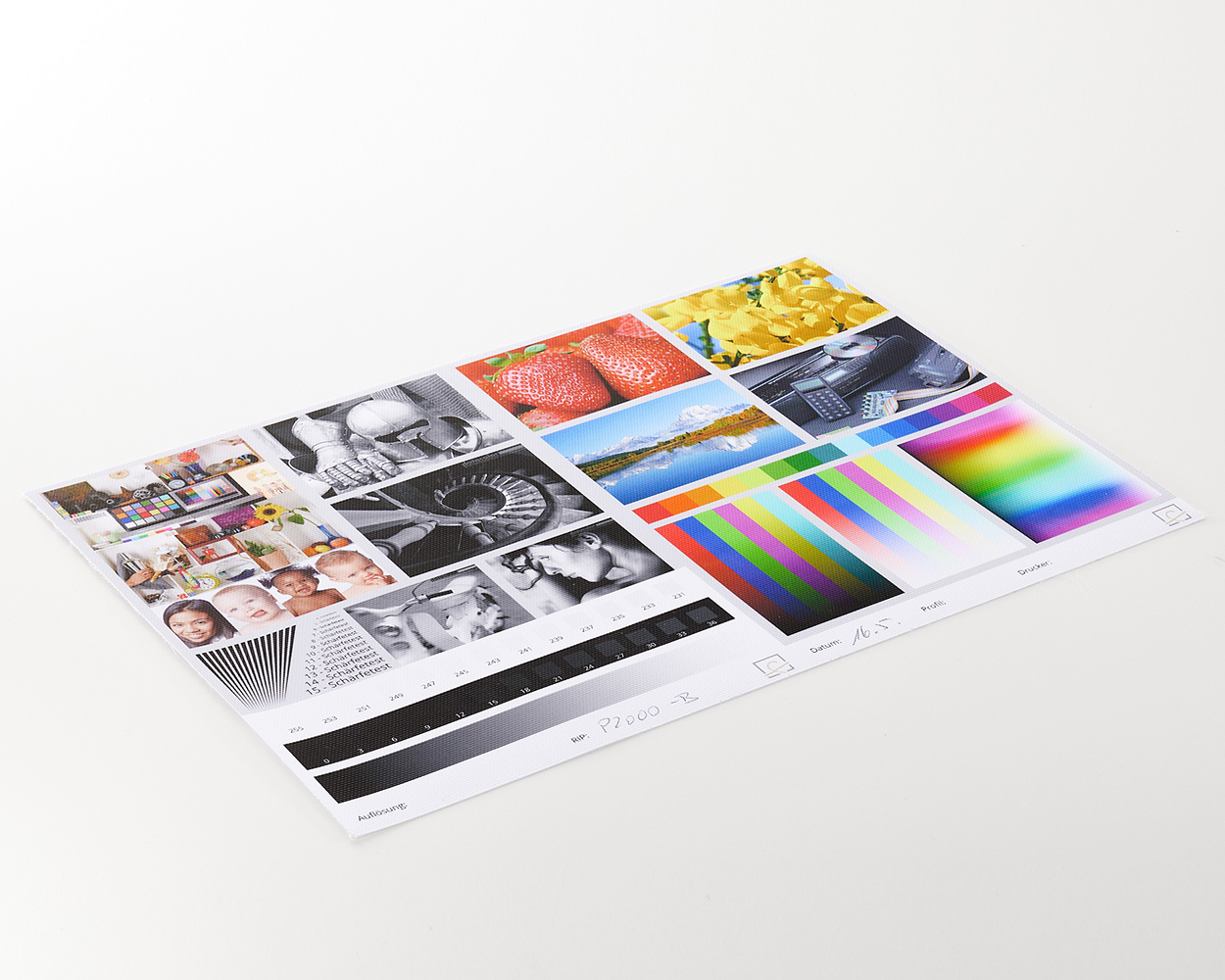 Bedruckbare Polyesterleinwand Trento 1,12 x 25 m